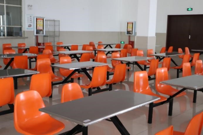 全面時代口罩生產(chǎn)車間-食堂 全面時代口罩生產(chǎn)車間-食堂