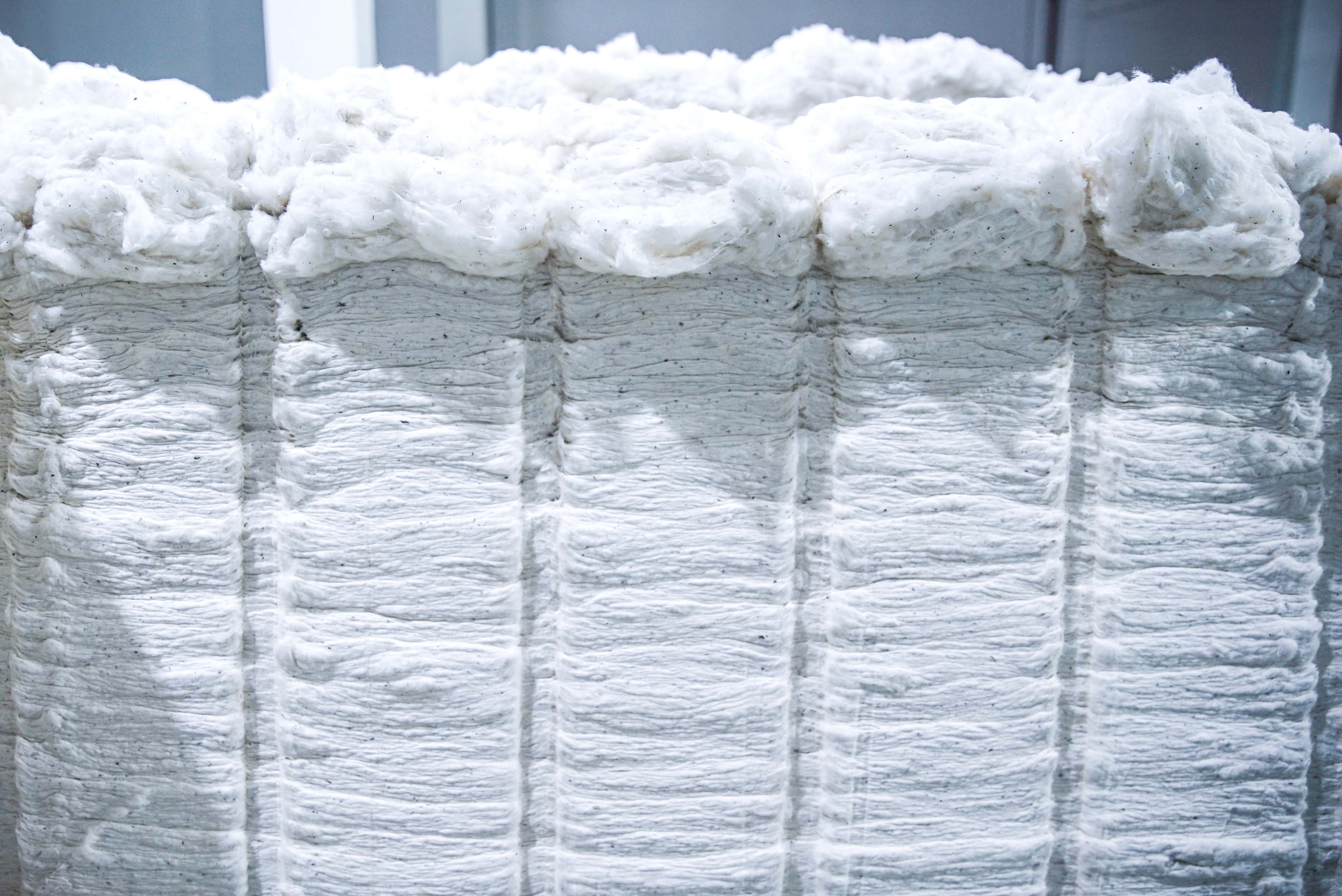 全棉時代生產(chǎn)線上的棉花 全棉時代生產(chǎn)線上的棉花