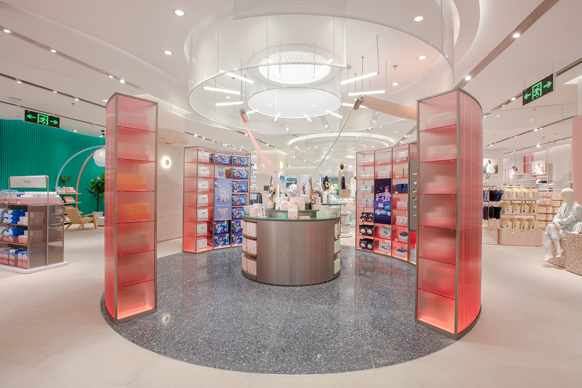 全棉時代第七代門店形象-沉浸式購物體驗