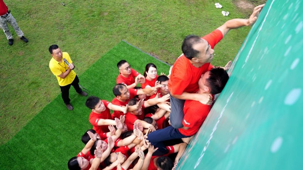 穩(wěn)健醫(yī)療30年，翻越“畢業(yè)墻”開(kāi)啟新征程